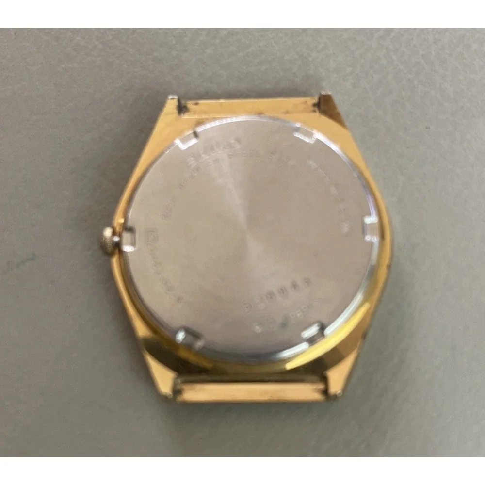 Vintage Seiko SQ Men's Wristwatch 8123-7240 Day Date *Needs‎ Battery & Pins*